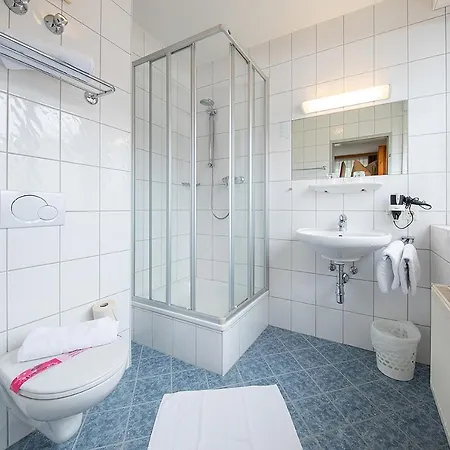Gaestehaus Rudolfo Guest house Zell am See