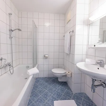 Gaestehaus Rudolfo Guest house Zell am See