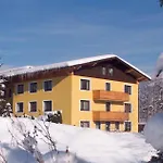 Guest house Gaestehaus Rudolfo 3*